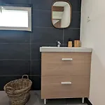 Cosy Avec Jardin Meauzac