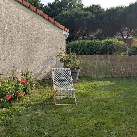 Daire Cosy Avec Jardin Meauzac